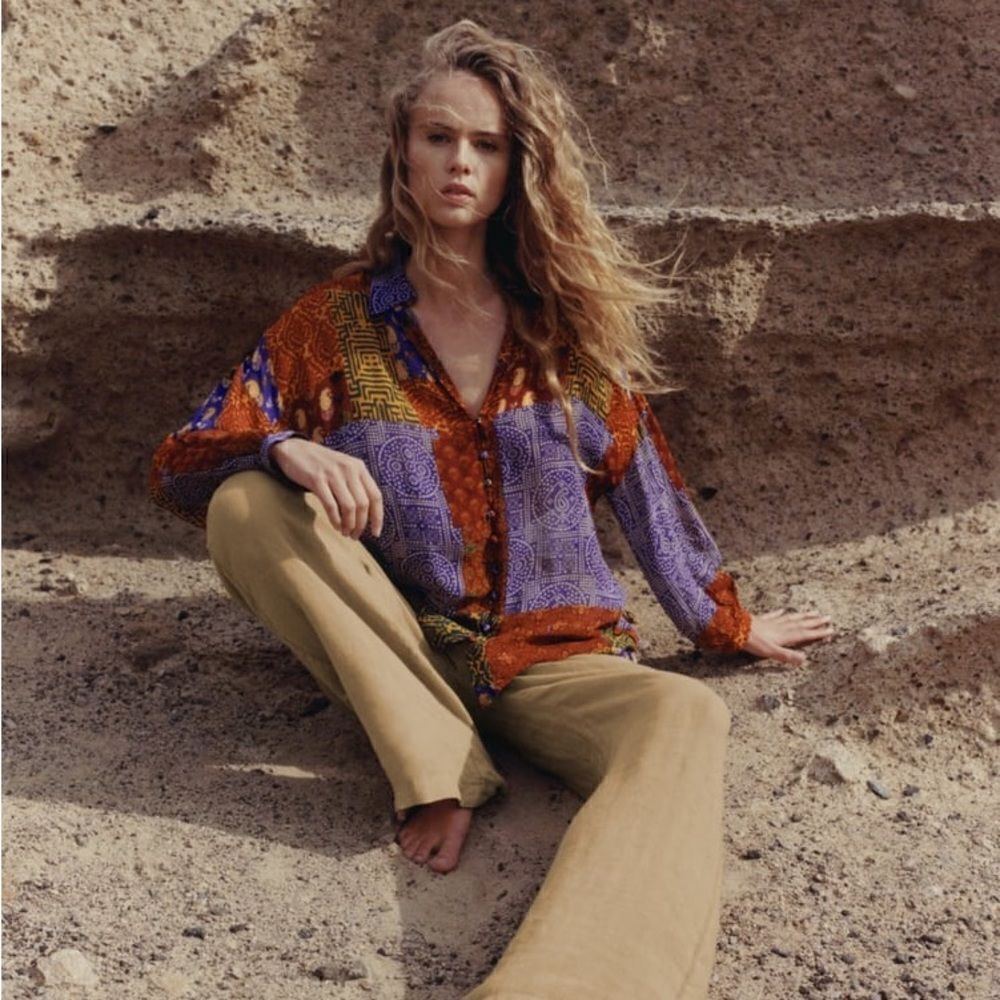 ZARA PATCHWORK PRINTED OVERSIZED BLOUSE - Picture 3 of 7